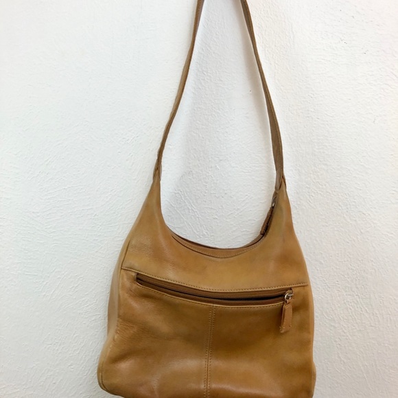 ♦️SOLD♦️Tignanello handbag - Picture 4 of 8